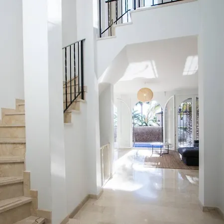 Villa Gardens With Private Pool In Benidorm Cala de Finestrat