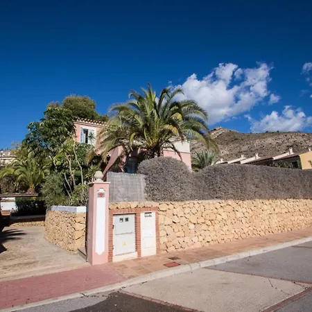 Gardens With Private Pool In Benidorm