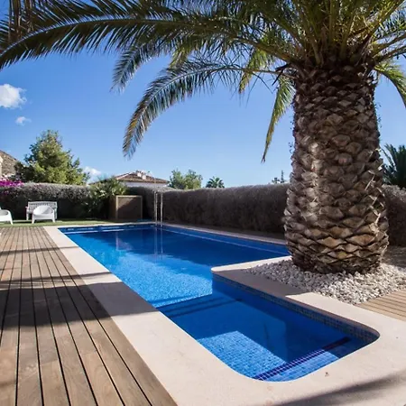 Gardens With Private Pool In Benidorm Villa
