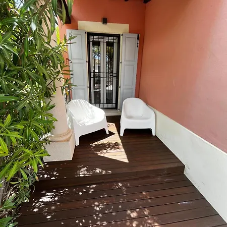 Gardens With Private Pool In Benidorm